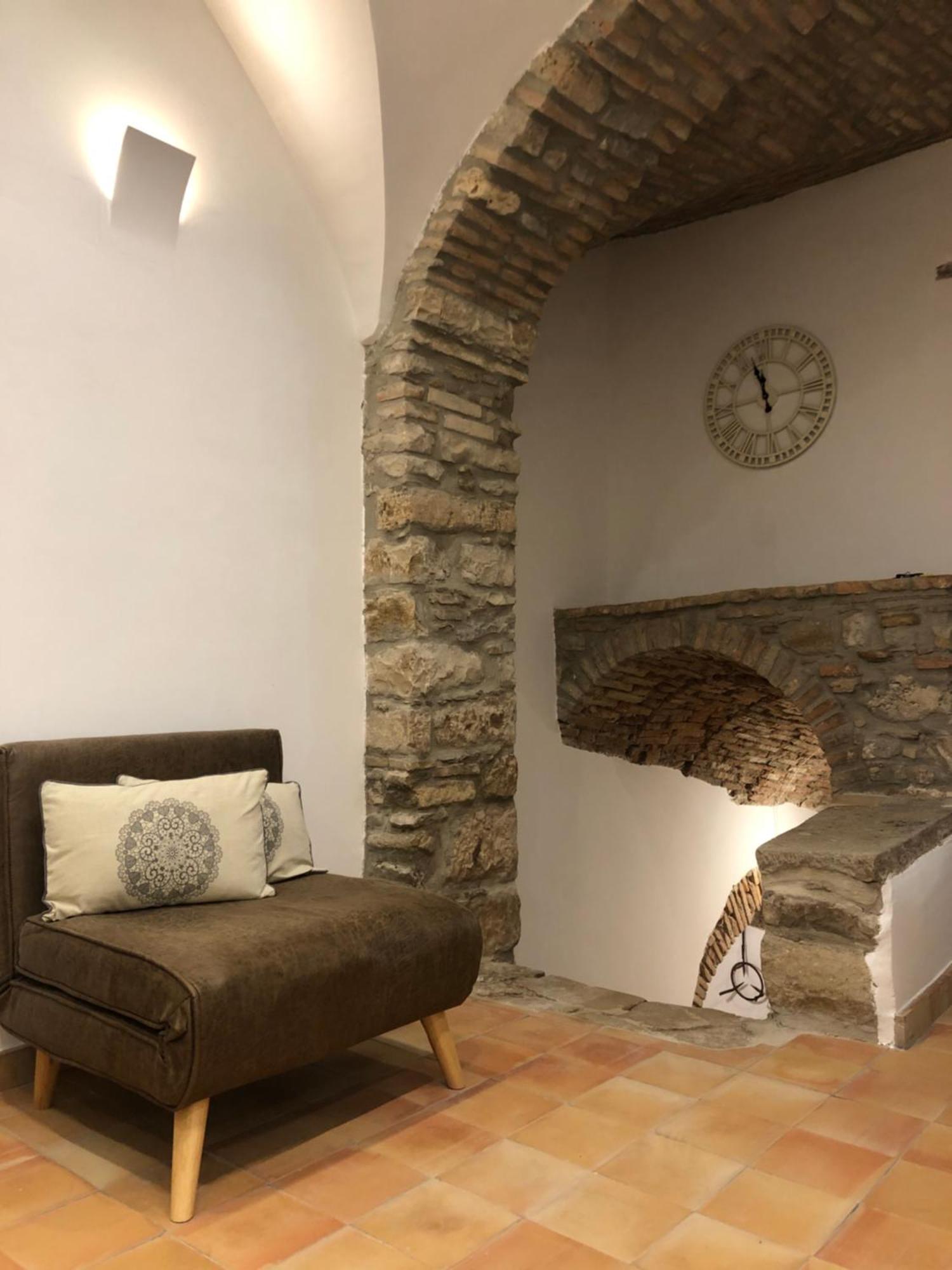 Ca' Del Borgo Hotel Venosa Exterior photo