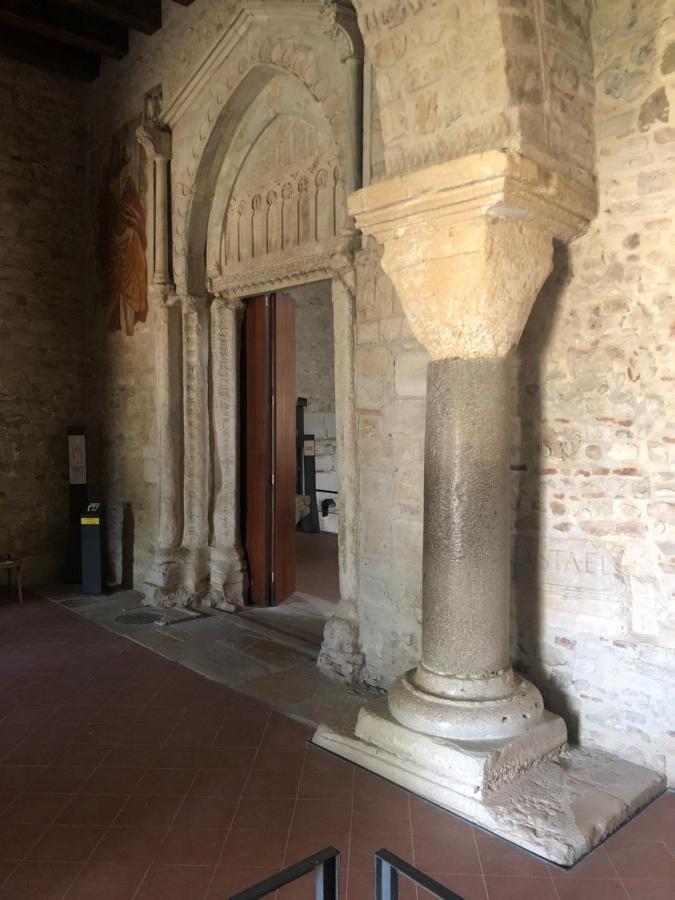 Ca' Del Borgo Hotel Venosa Exterior photo